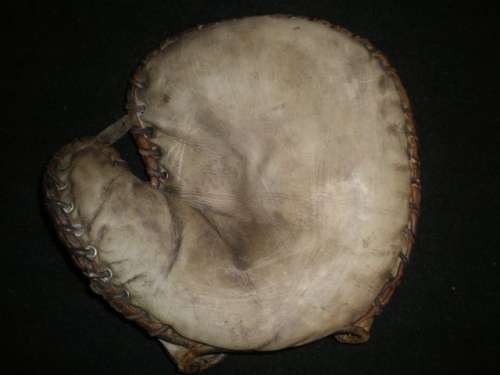 A.J. Reach Basemitt Front 7